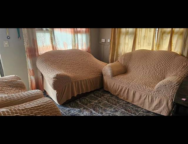 3 BEDROOM HOUSE FOR SALE IN UMLAZI Z